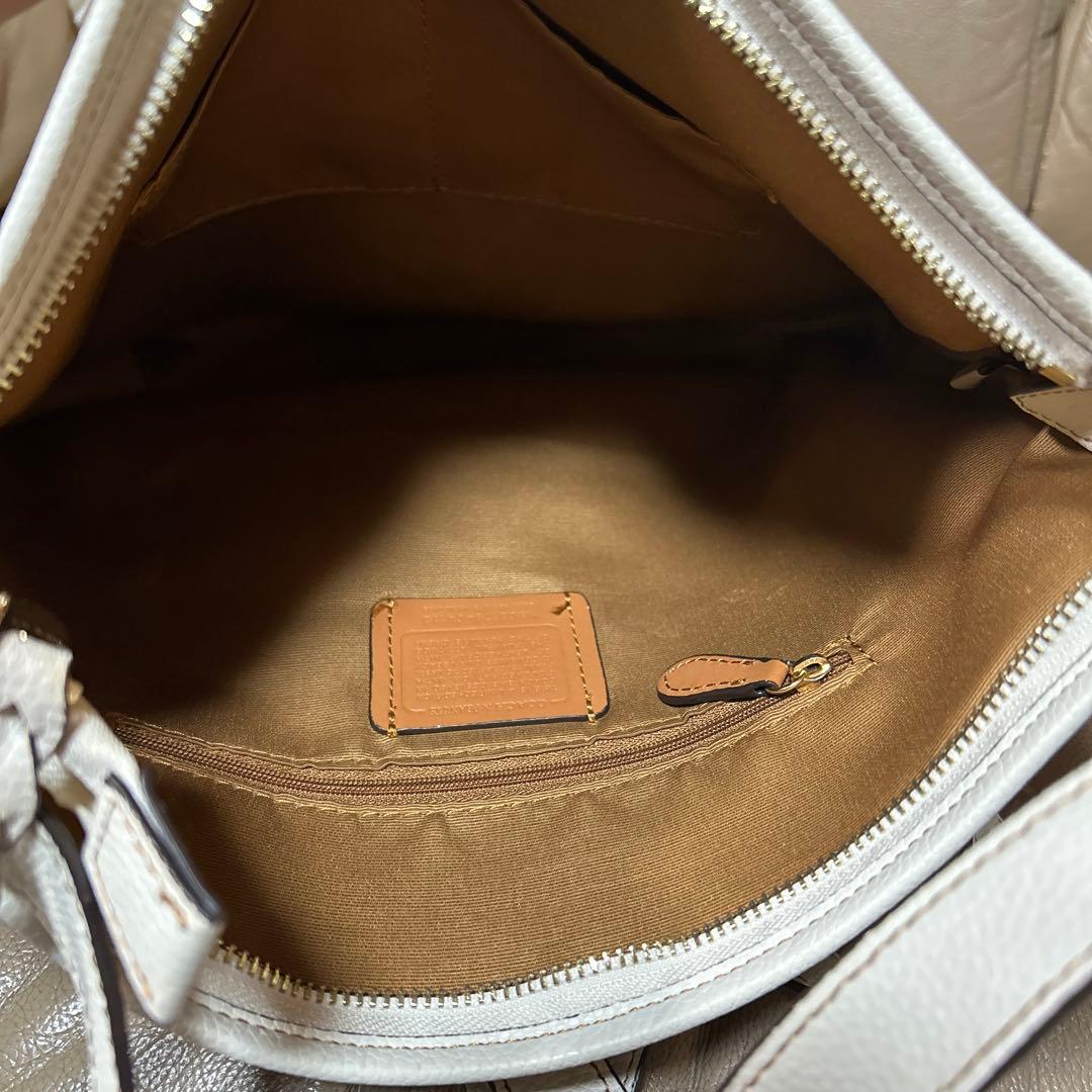 COACH スヌーピー ショルダーバッグ 2021年コラボ