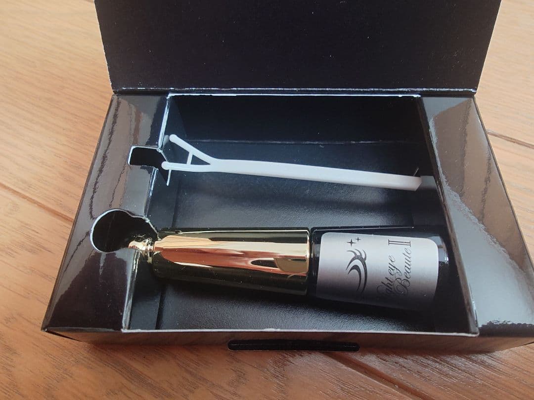 NEW ナイトアイボーテ 4個セット アイプチ 二重のり