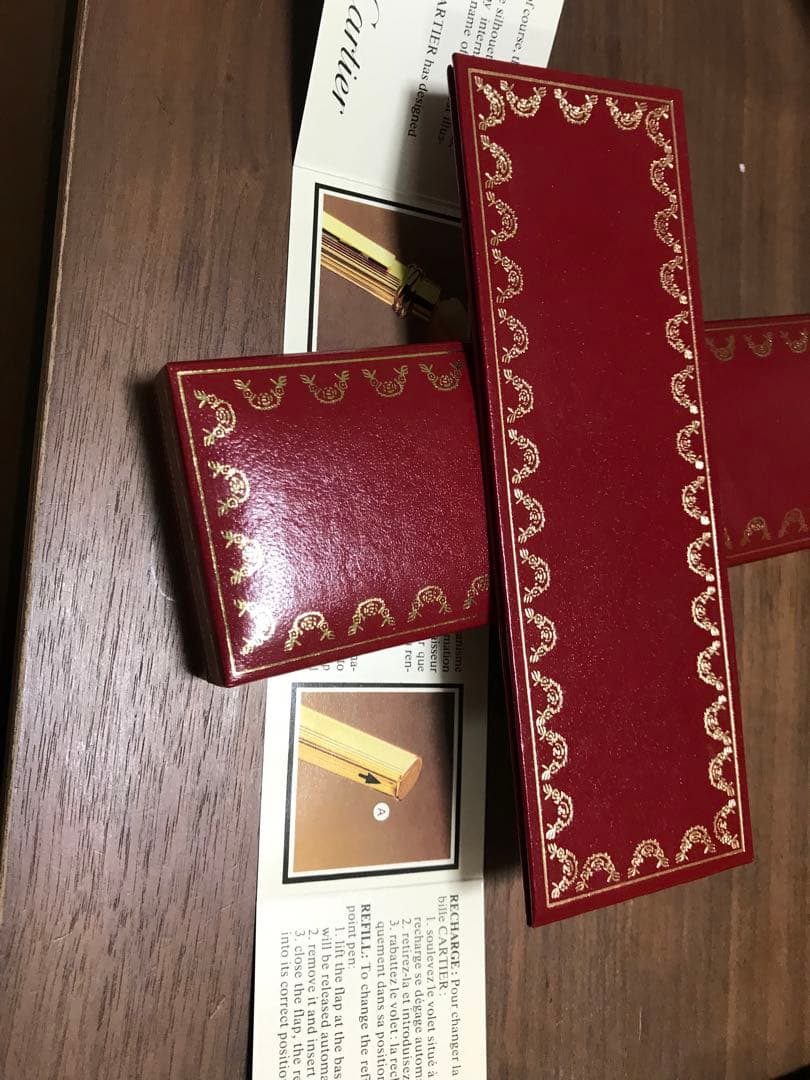 カルチエ　ボールペン