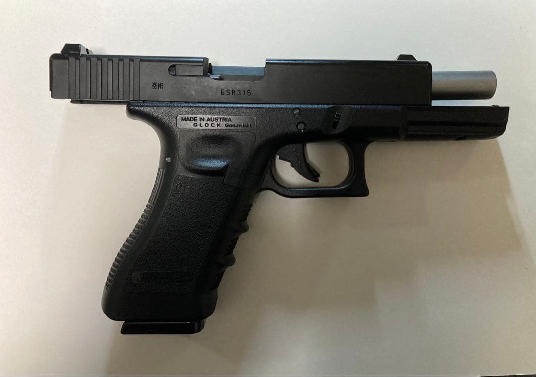 東京マルイGlock 18C ガスブローバック　セミカスタム　2丁拳銃　グロック