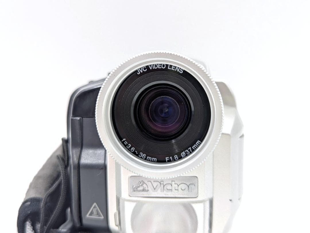 miniDVのダビングに！ Victor ビデオカメラ GR-DVF10