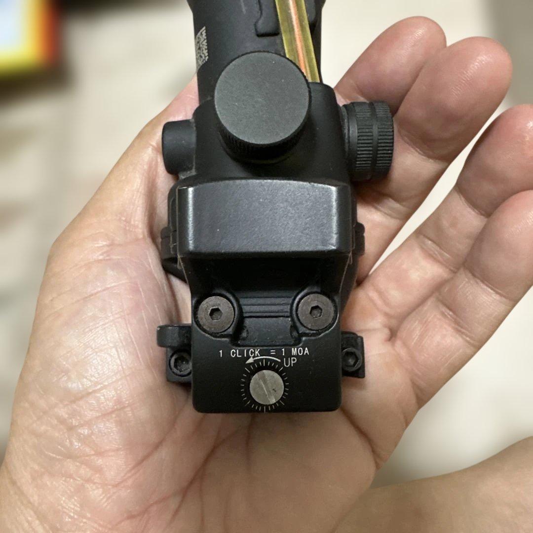 tora toraTrijicon ACOG 光学サイト