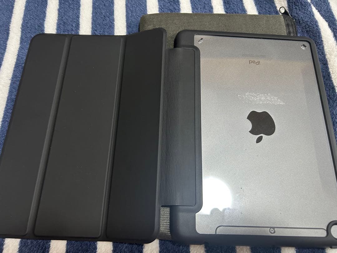 A*A様 iPad mini 第5世代本体と ケース+ Pencil付き