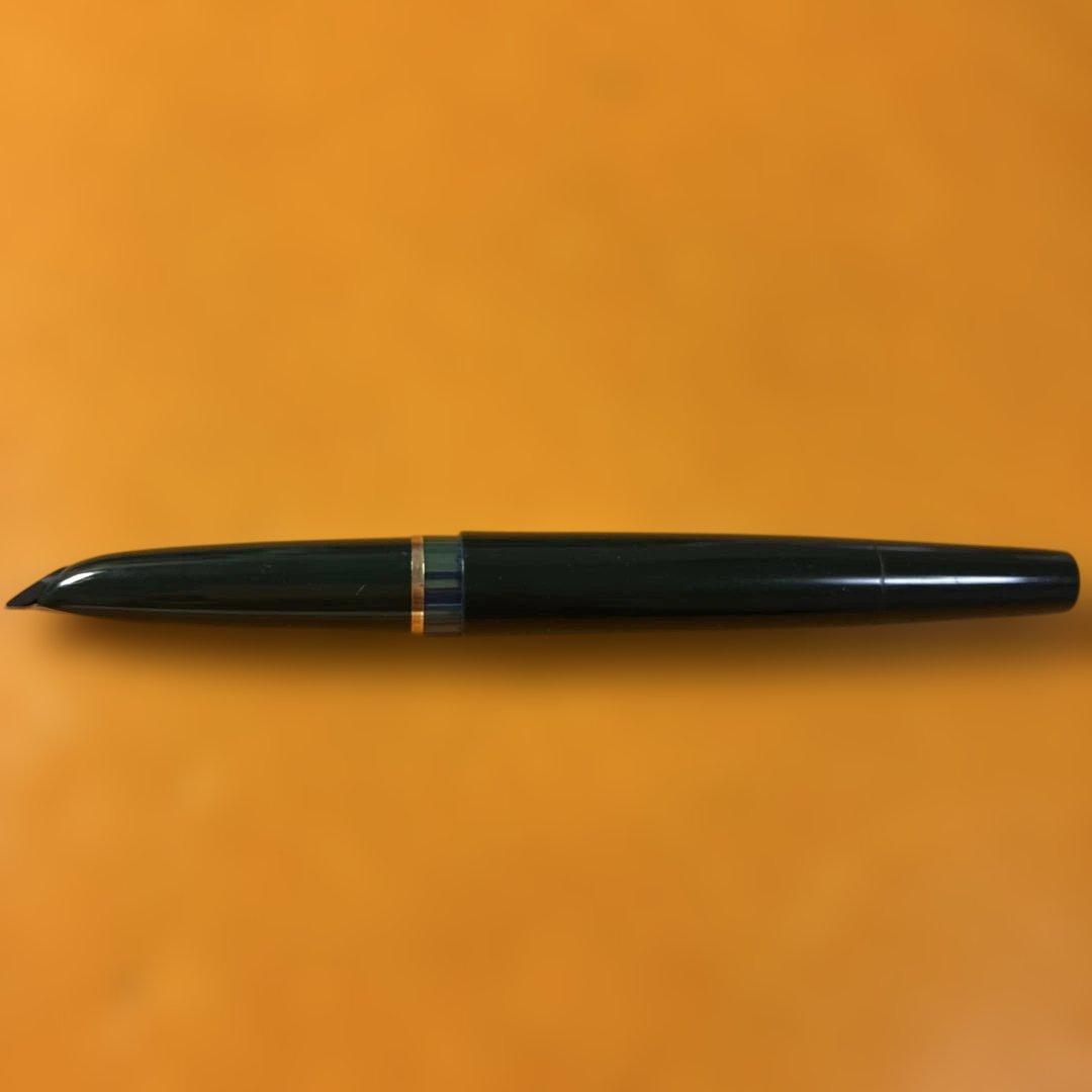 montblanc モンブランシルバーとグリーン　No.32 キャップ式万年筆