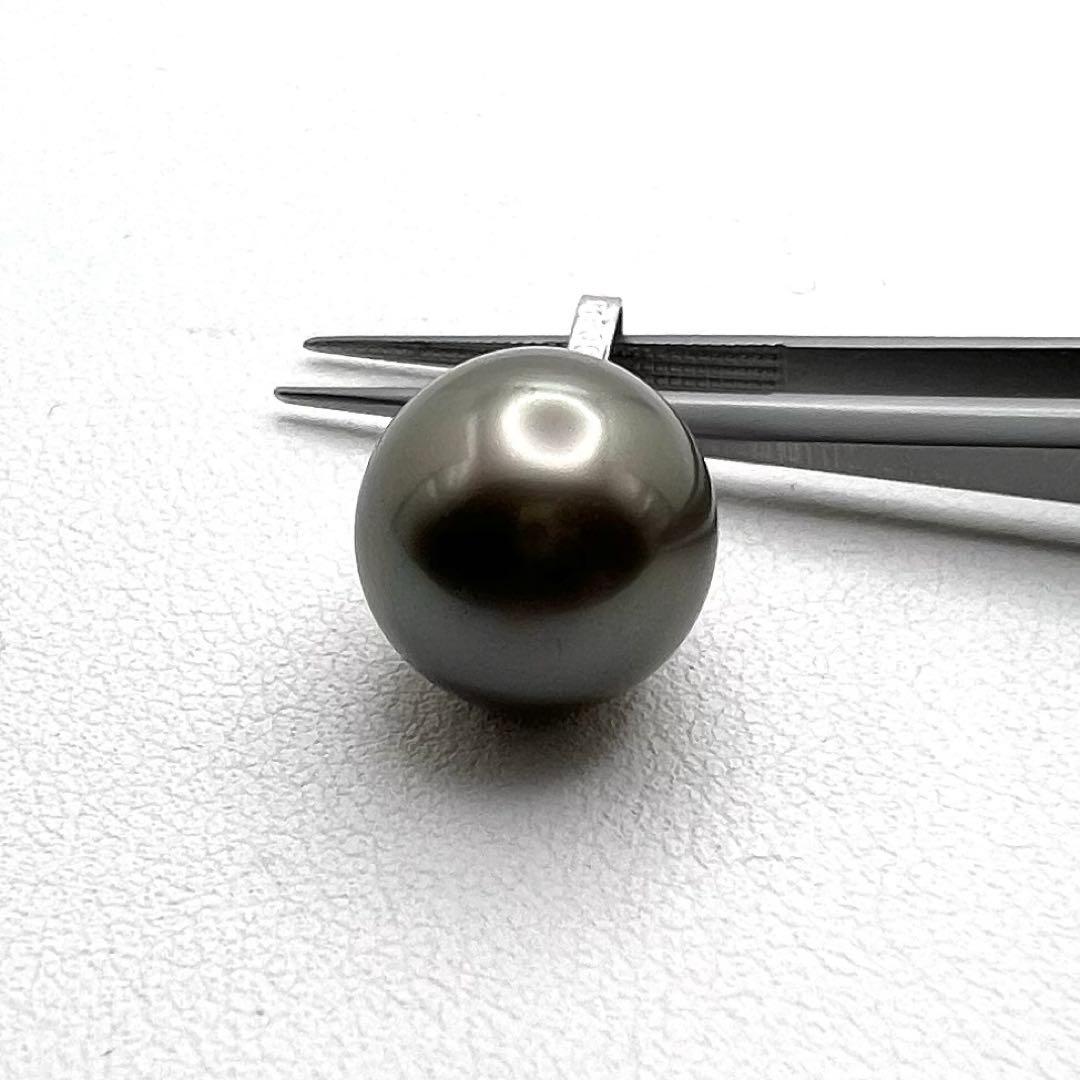 プラチナpt900 ペンダントトップ　黒蝶真珠バロック　約　13㎜×10.6㎜