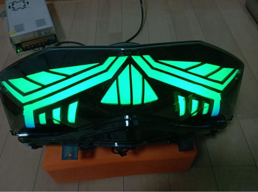 レインボーカラーシグナスXウインカーテールランプ4型sea5jsed8流れる