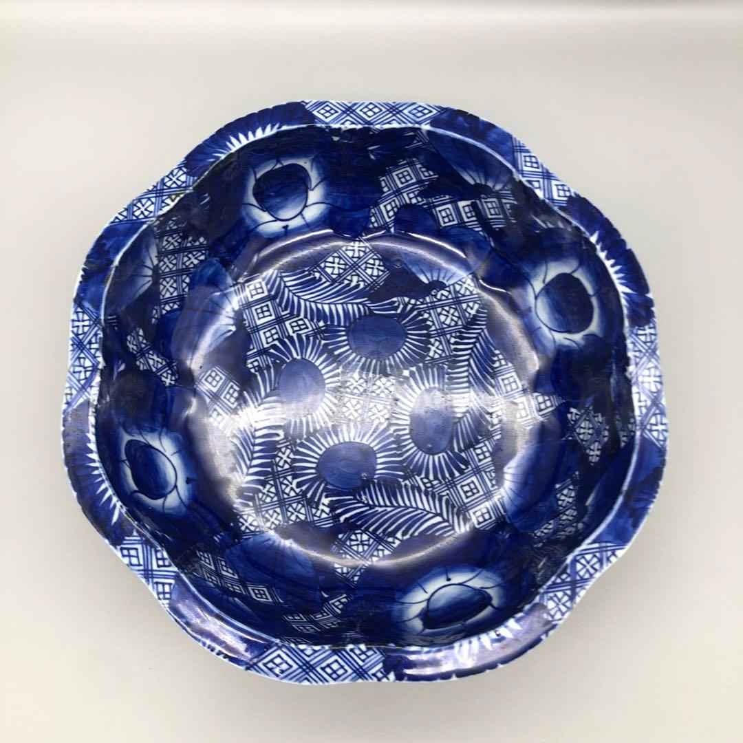 明治時代古伊万里幾何学模様ベロ藍印判手中押し鉢ボウル27cm伊万里焼骨董品