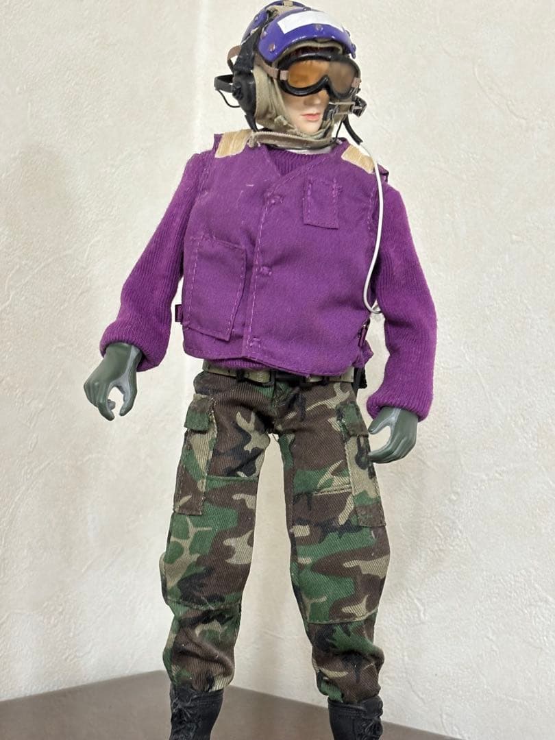 アメリカ海軍 女性空母飛行甲板士官(燃料班)