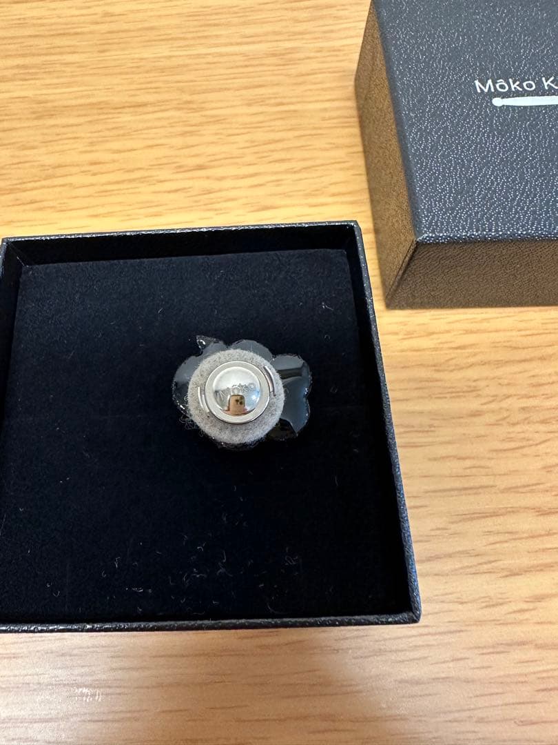 小林モー子　Mōko Kobayashi ZZZブローチ　ピン　プローチ