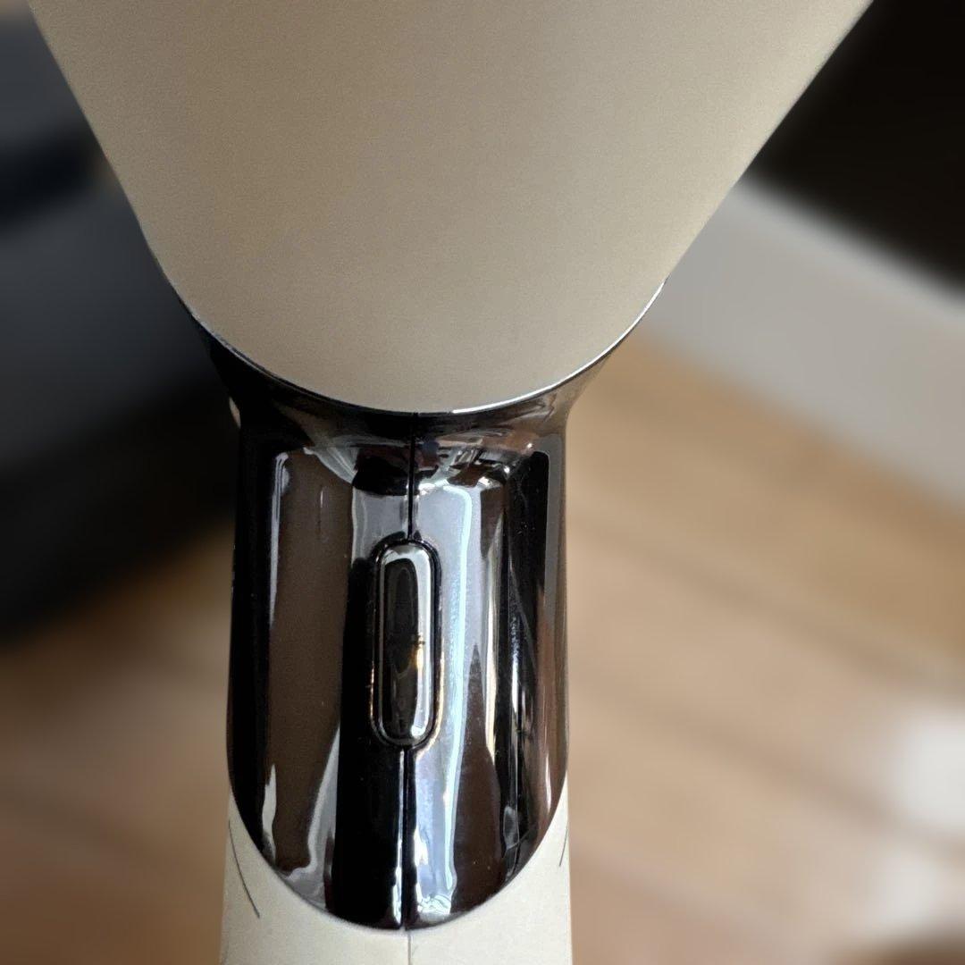 KINUJO（キヌージョ）　ＫＨ001ヘアドライヤー（正常動作品）