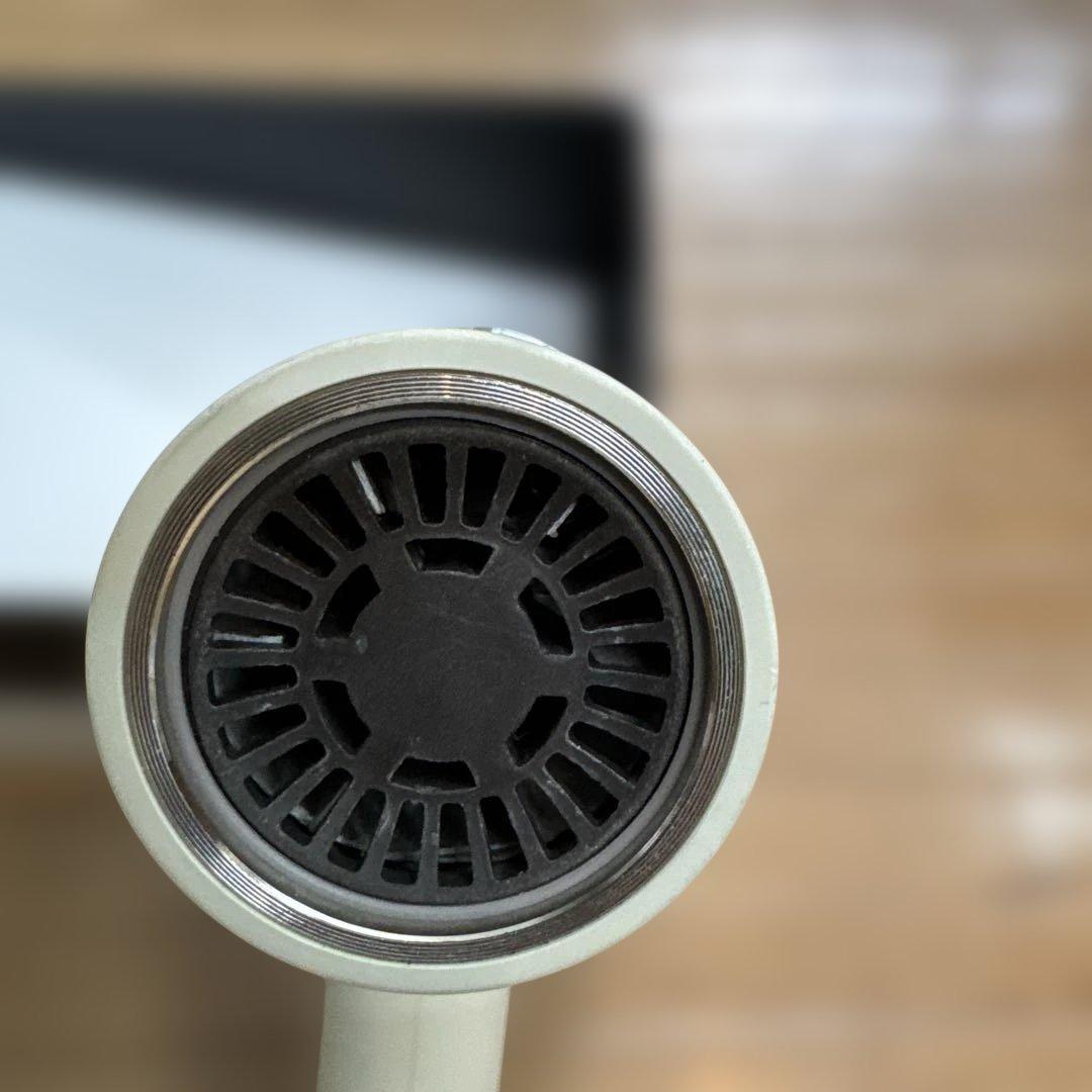 KINUJO（キヌージョ）　ＫＨ001ヘアドライヤー（正常動作品）