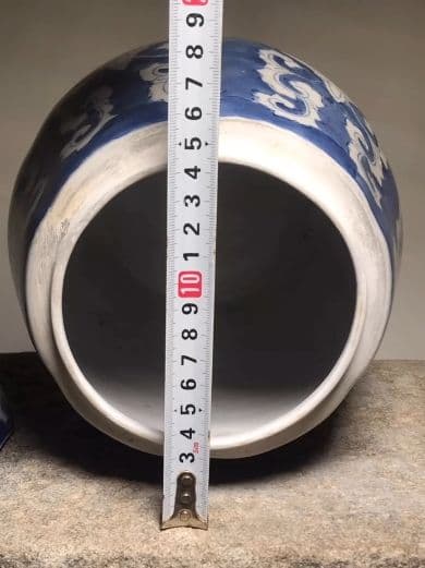 青花磁 茶入れ。 工芸品 美術品 置物 コレクション品 中国陶器 景徳鎮