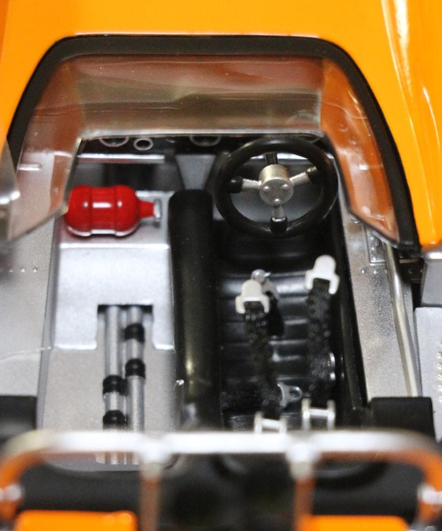 超貴重　GMP製１／１８ マクラーレン・シボレーＭ８Ｂウィング１９６９カンナム