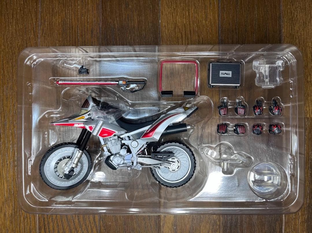 【美品】　S.H.Figuarts 　オートバジン