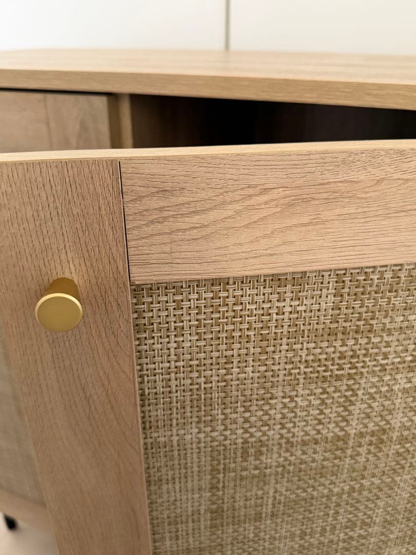 ラタンキャビネット