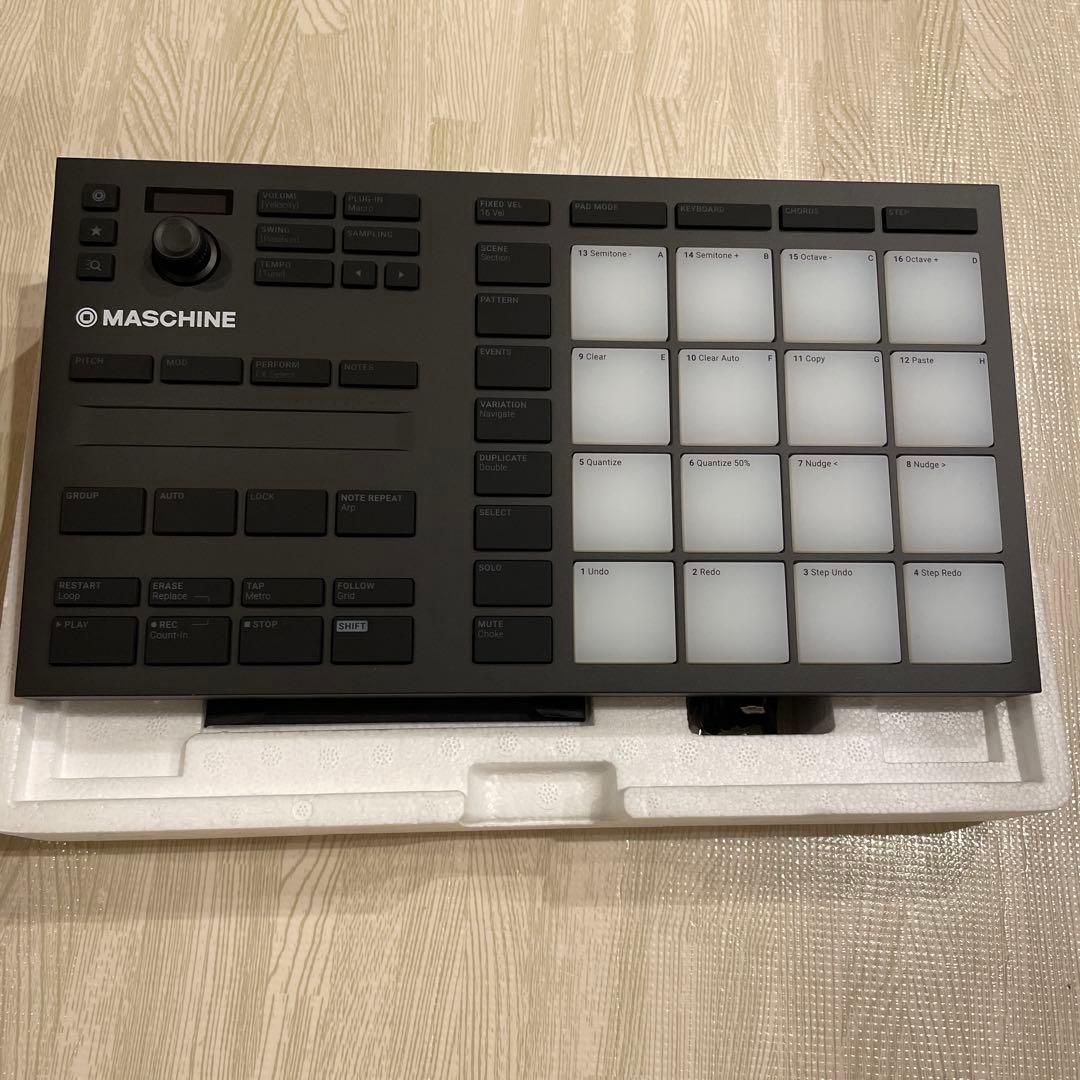 美品Native Instruments MASCHINE MIKRO MK3