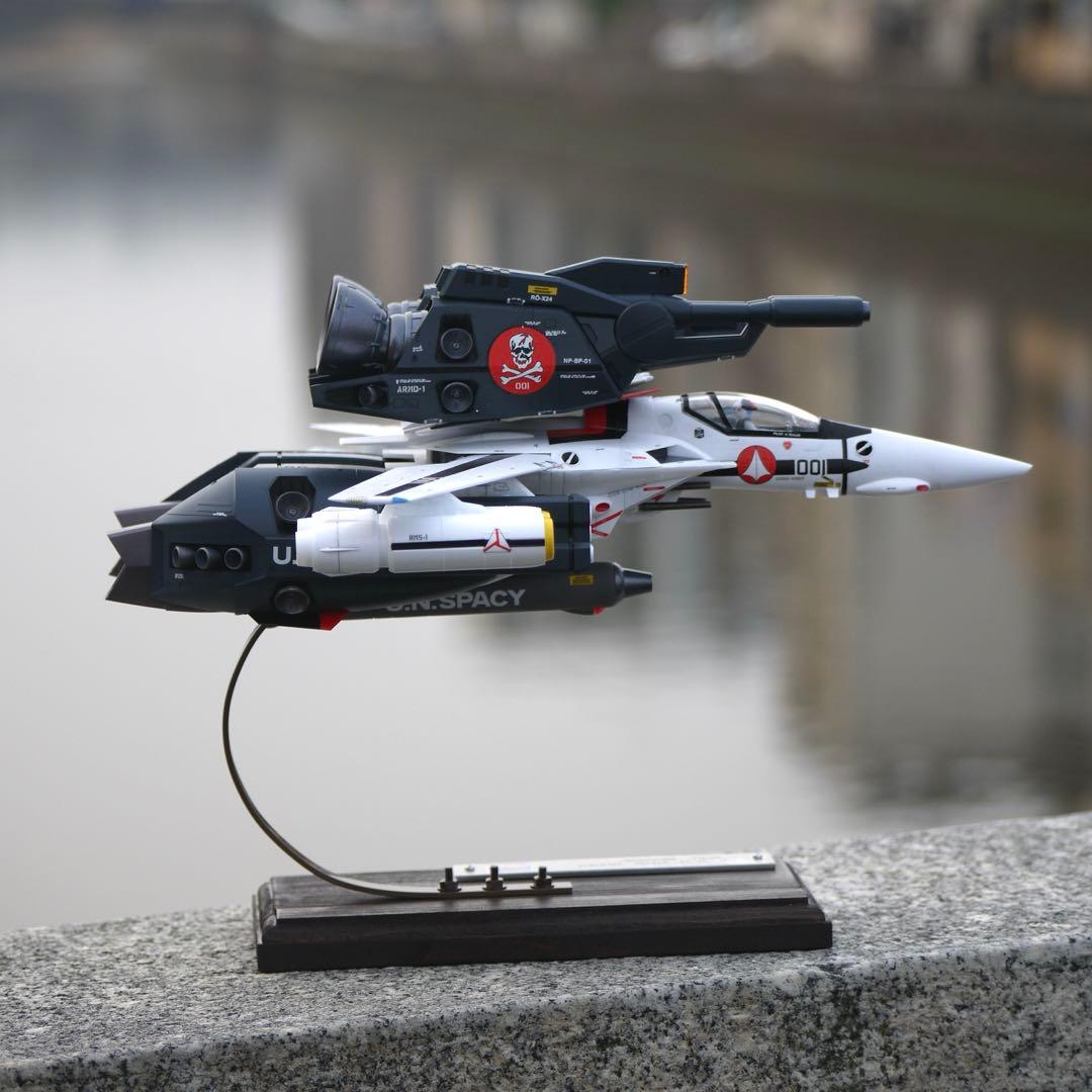 ハセガワ製1／48マクロス　ストライクバルキリー完成品