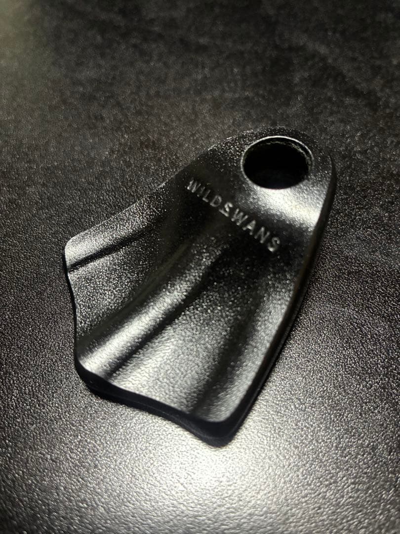 ワイルドスワンズ ボールペン　ペンスタンド　ベイカーオークバークポロサス