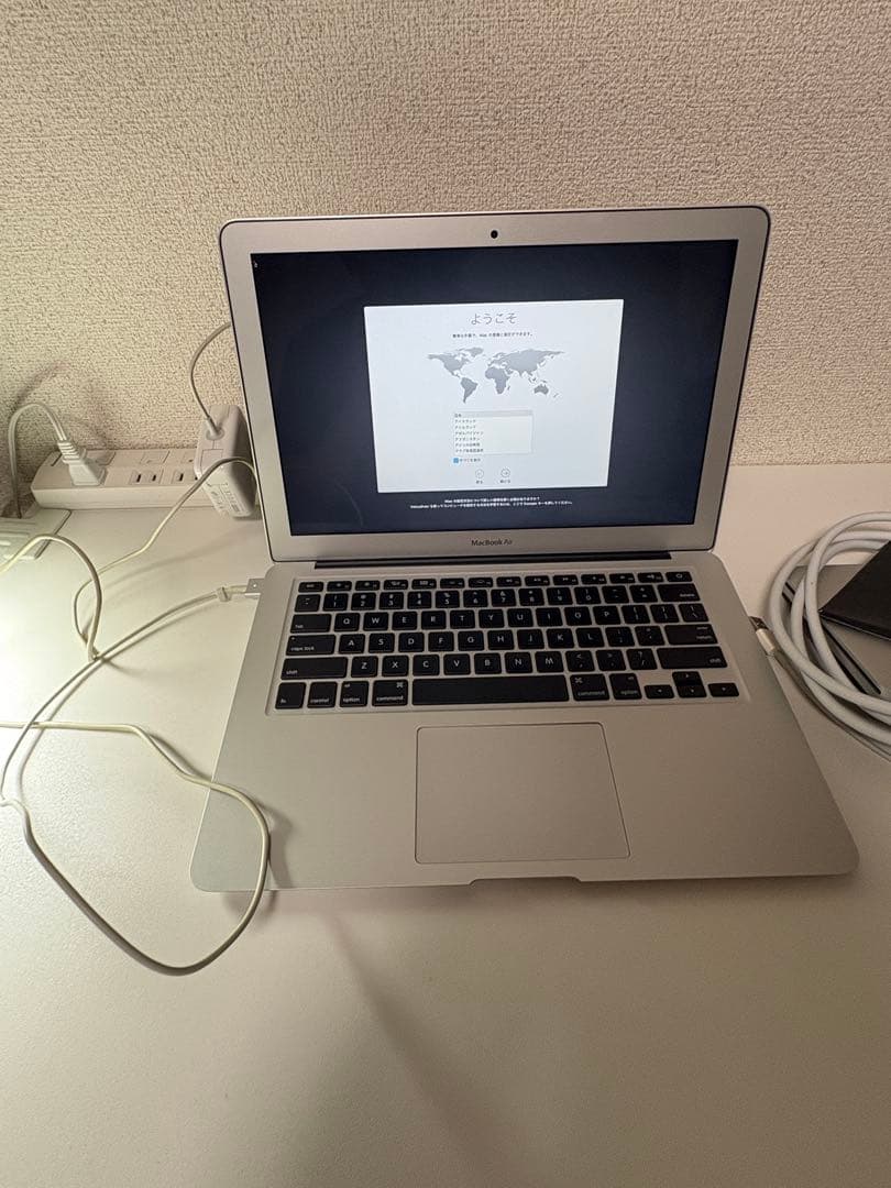 MacBook Air 13インチ シルバー 充電器付き