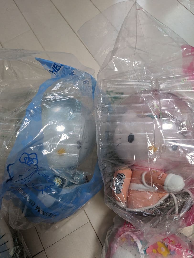 ハローキティ13体　ぬいぐるみ　ウエディング　マクドナルド　キティちゃん