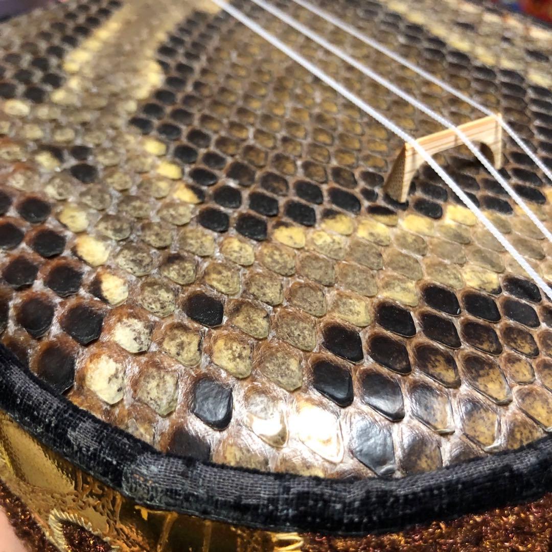 三線昭和当時物/ユシギ/真壁/ 本皮一枚張り 貴重