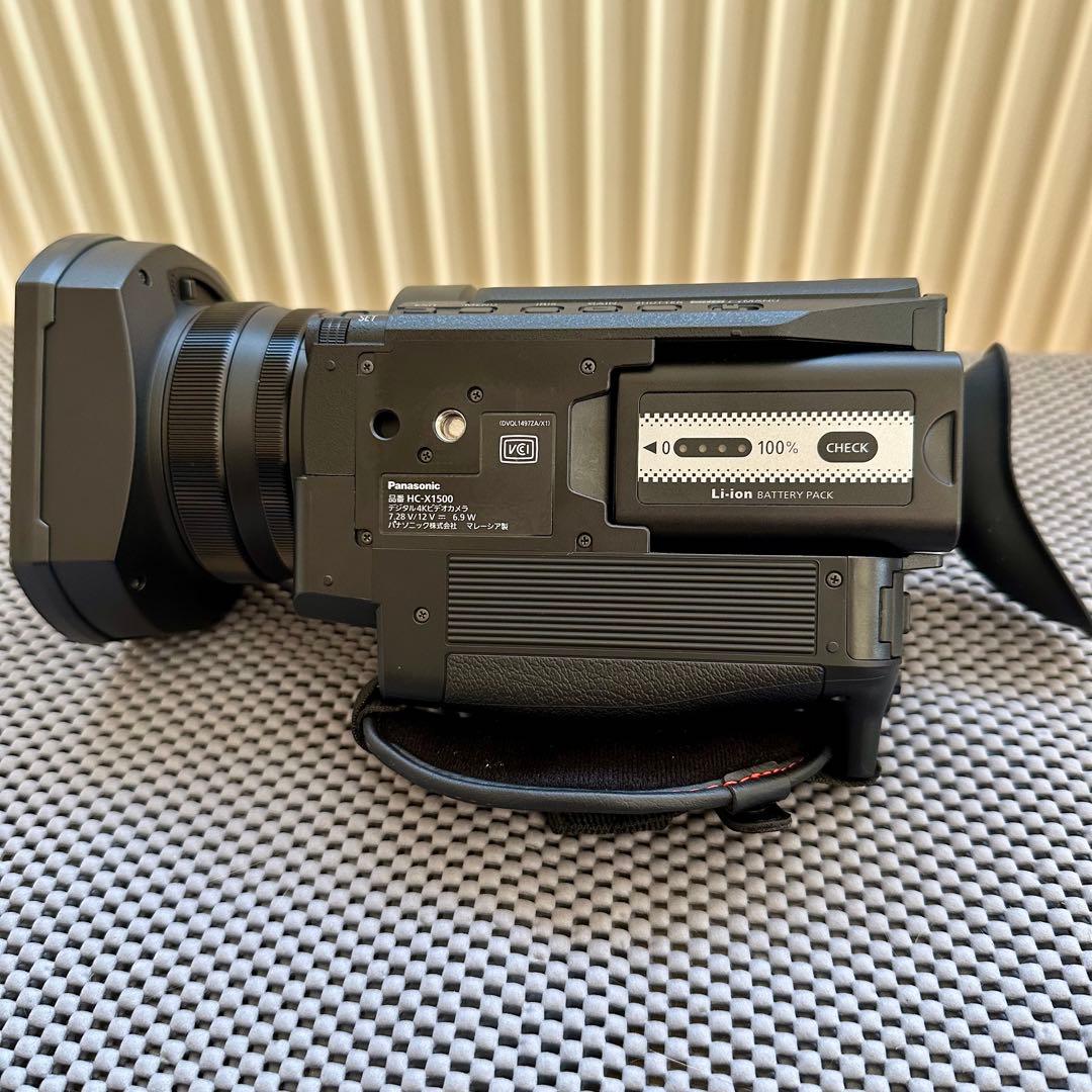 【美品 早い者勝ち】Panasonic 4K ビデオカメラ HC-X1500