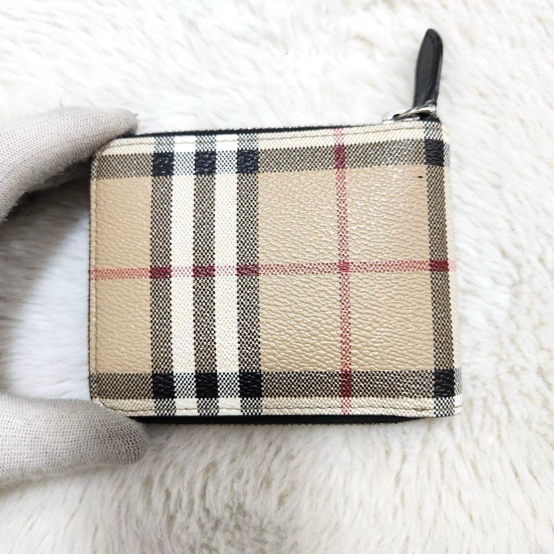 ✨極美品✨バーバリー　二つ折り　フルジップ　ノバチェック　小銭入れ　ケース
