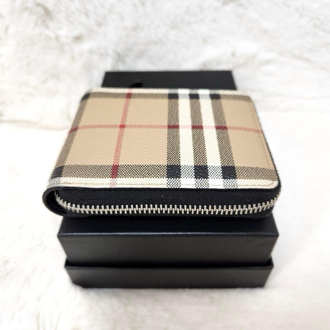 ✨極美品✨バーバリー　二つ折り　フルジップ　ノバチェック　小銭入れ　ケース