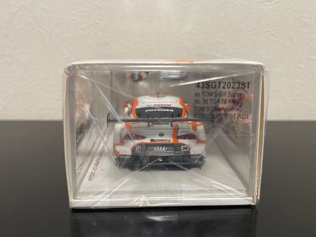 ミニカー spark SUPER GT 2023 au TOM'S GR Supra 36