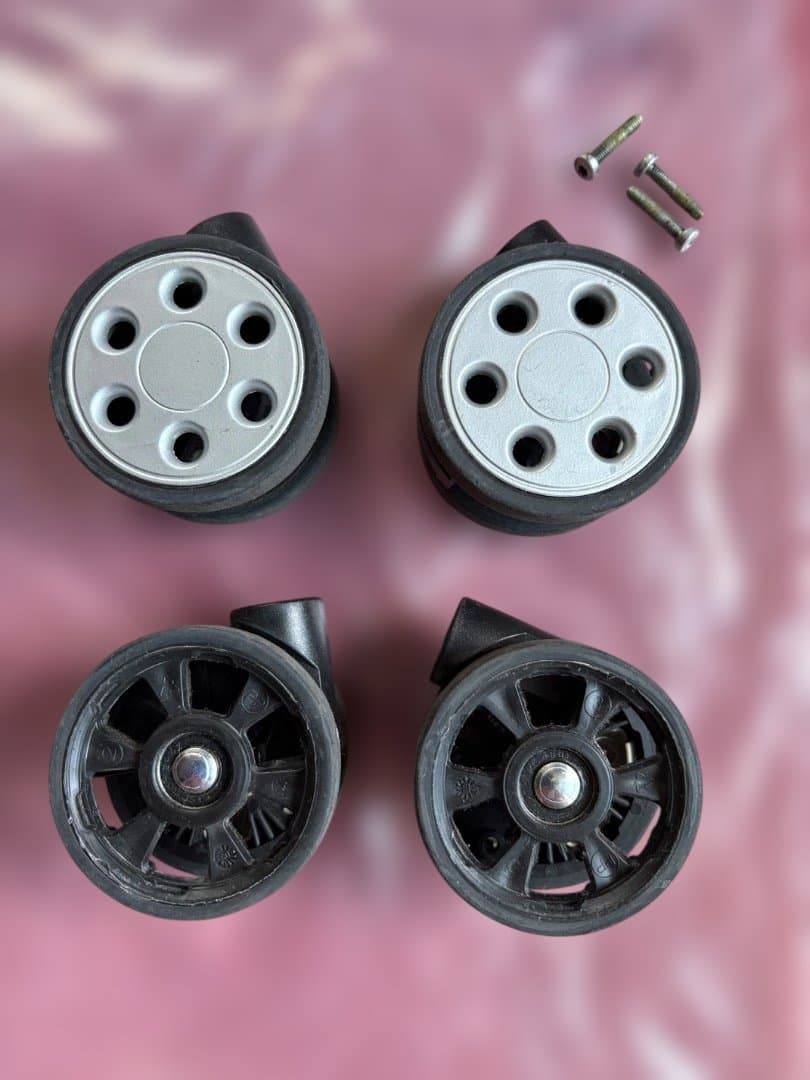 RIMOWAリモワ　ホイール4個セット