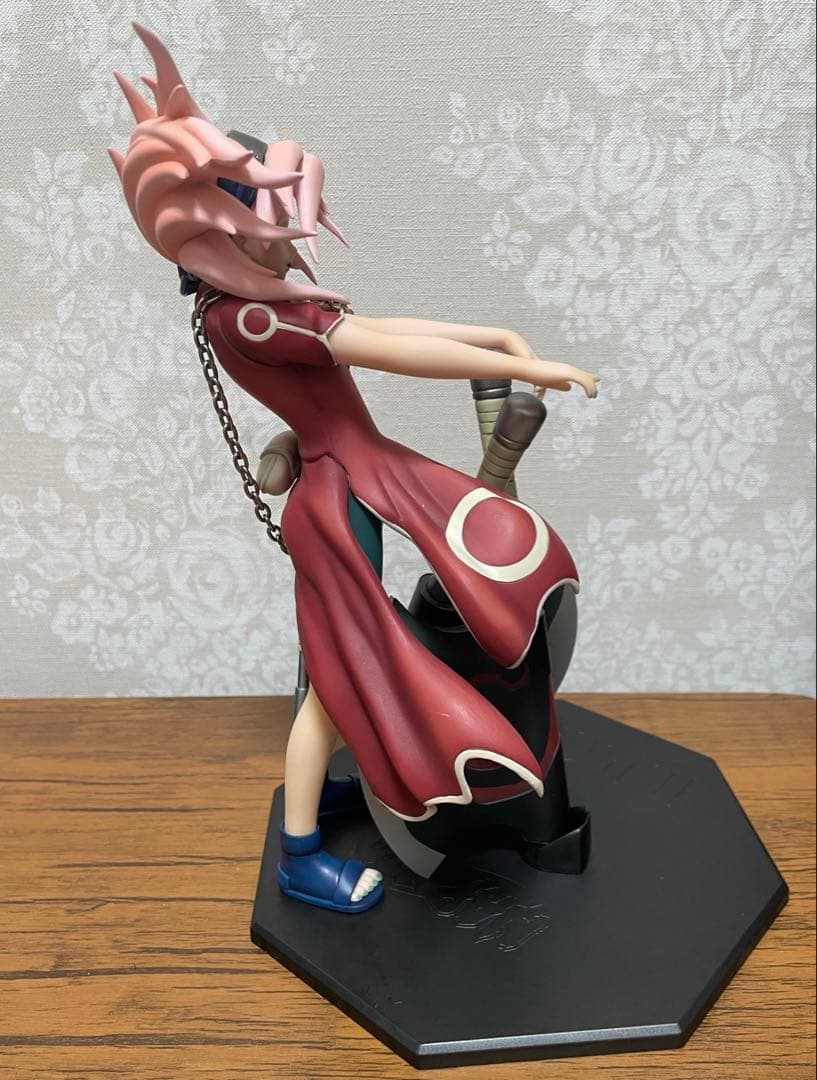NARUTO ナルト　春野サクラ　蘇る写輪眼　フィギュア　D.P.C.F 破損