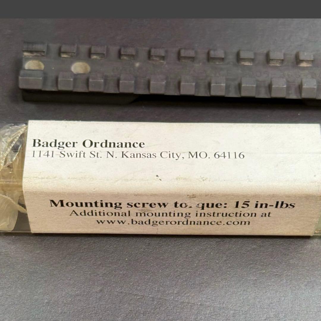 レミントンM40/M700 BADGER /バジャースコープマウントレール