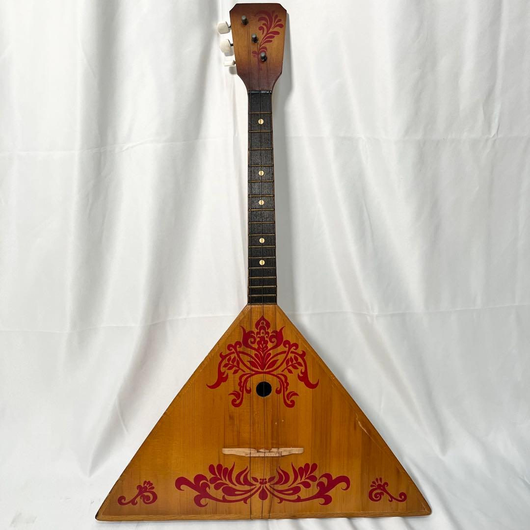 民族楽器 バラライカ 楽器