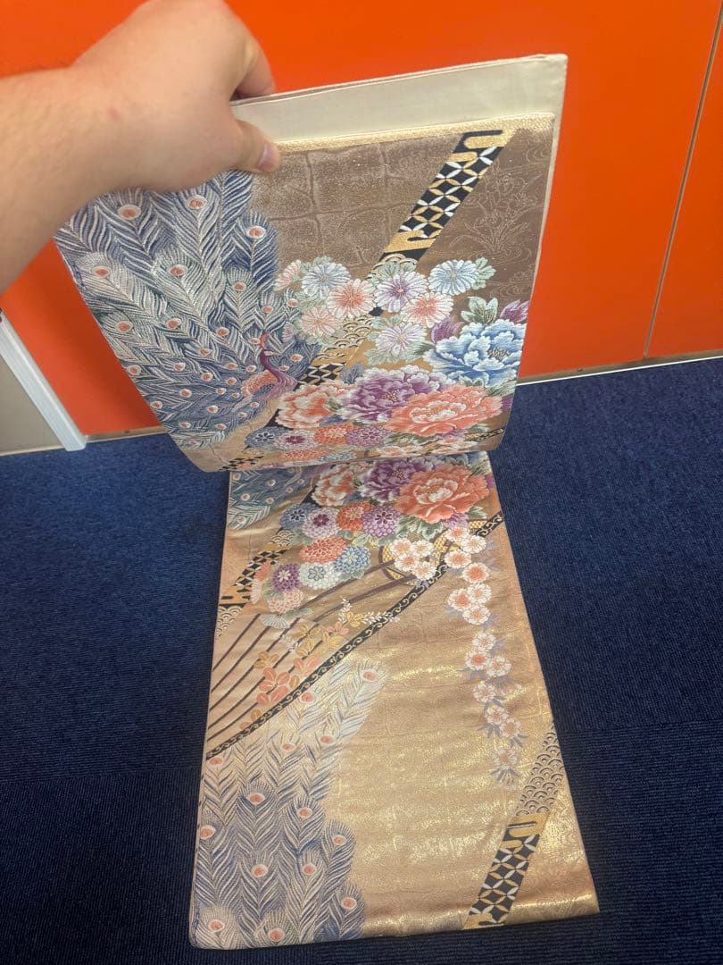 2664袋帯 古代彫金紋 西陣織 金糸　高級上質上品　約440cm 未使用