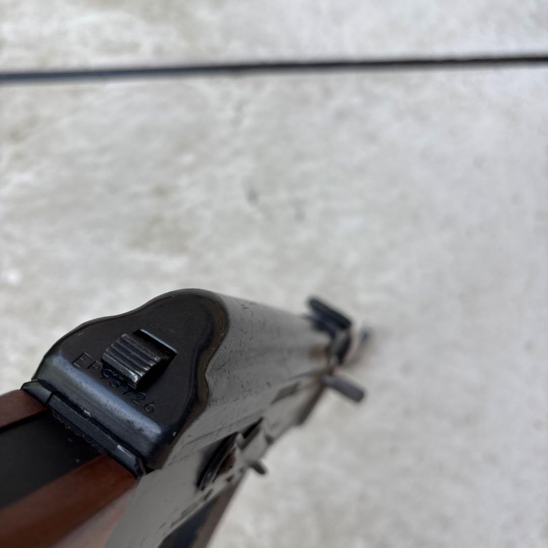 アサルトライフル 30連マガジン付き　ジャンク