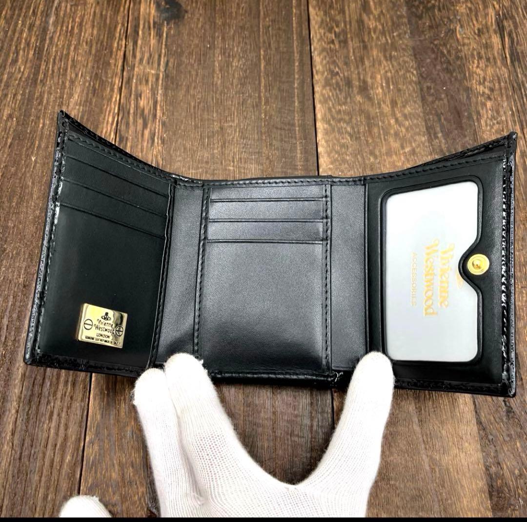 新品未使用　ヴィヴィアンウエストウッド 三つ折財布　黒　エナメル　がま口　⑥