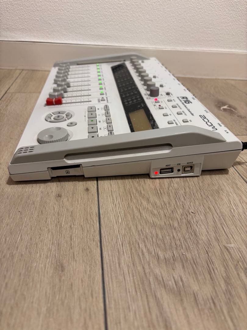 【送料込み】ZOOM R16 キャリング・ケース付き