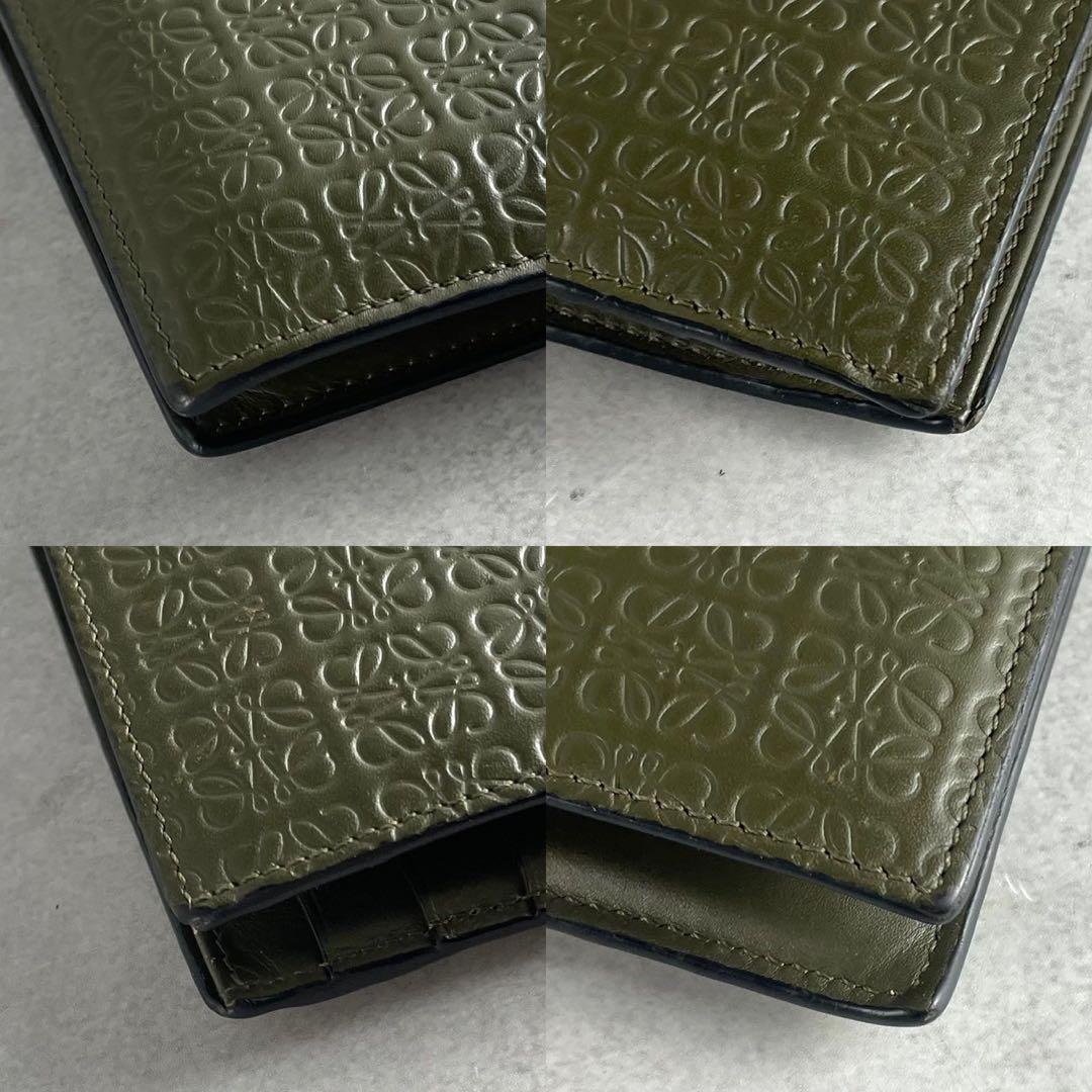【美品】ロエべ 二つ折り財布 リピートアナグラム　レザー グリーン