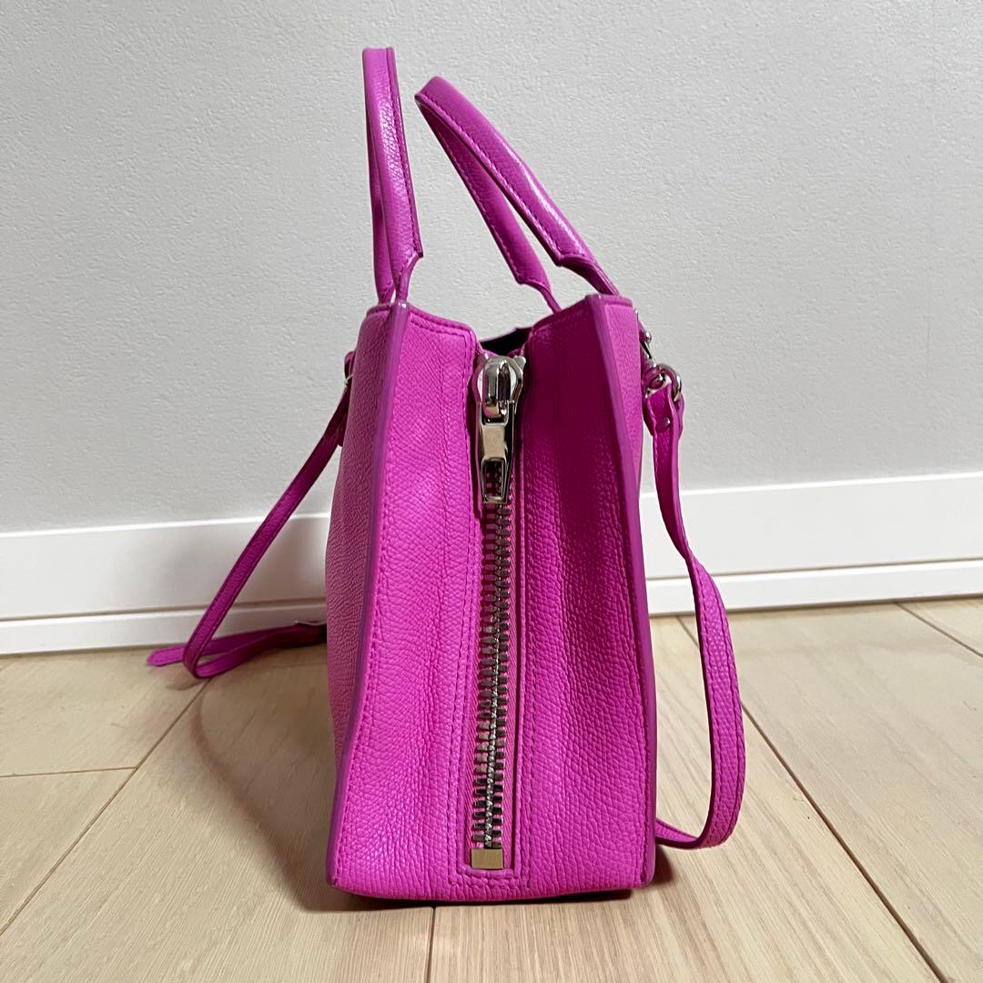 バレンシアガ　ピンク レザー ハンドバッグ ストラップ付き