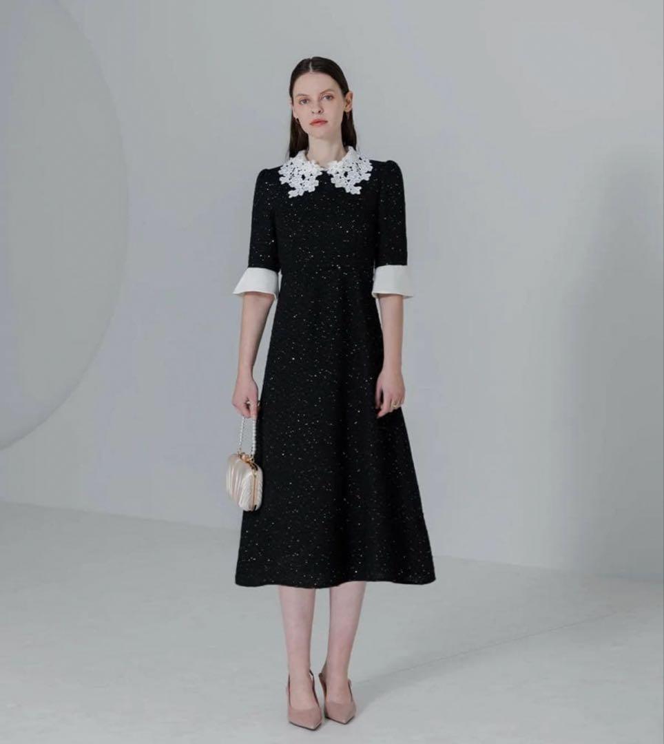 Leja Aラインドレス 花柄襟付き