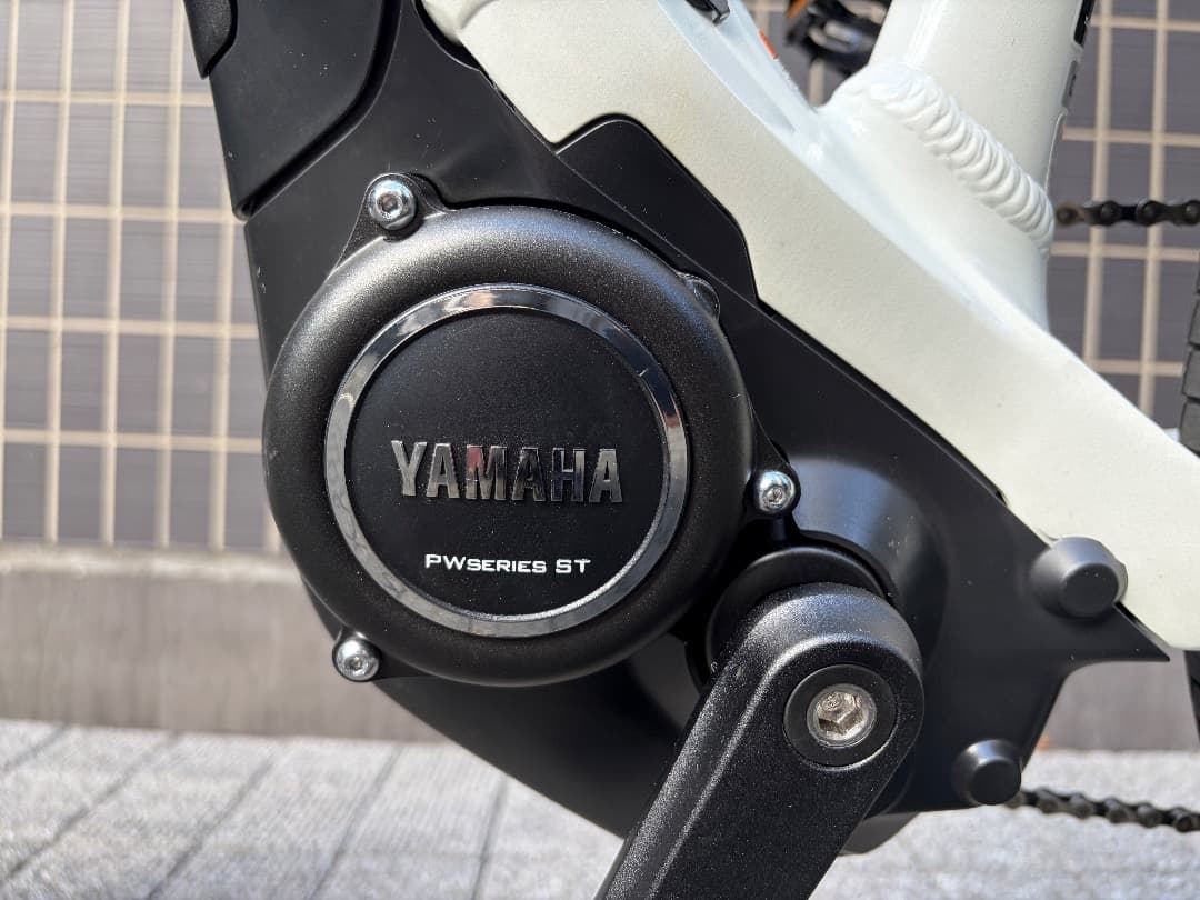 【ryuさん専用】YAMAHA CROSSCORE RC 初代モデル 白・M