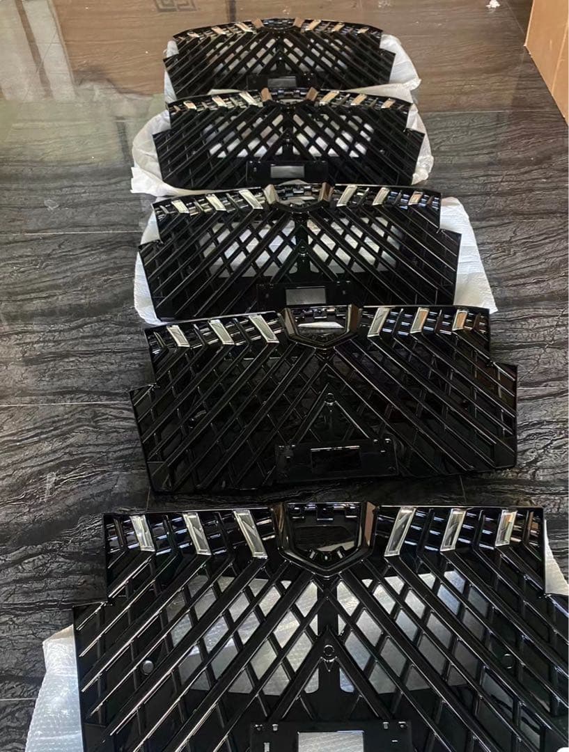 新品30系 アルファード 後期 SC用グリル WALD風デザイン　ガンメタ塗装