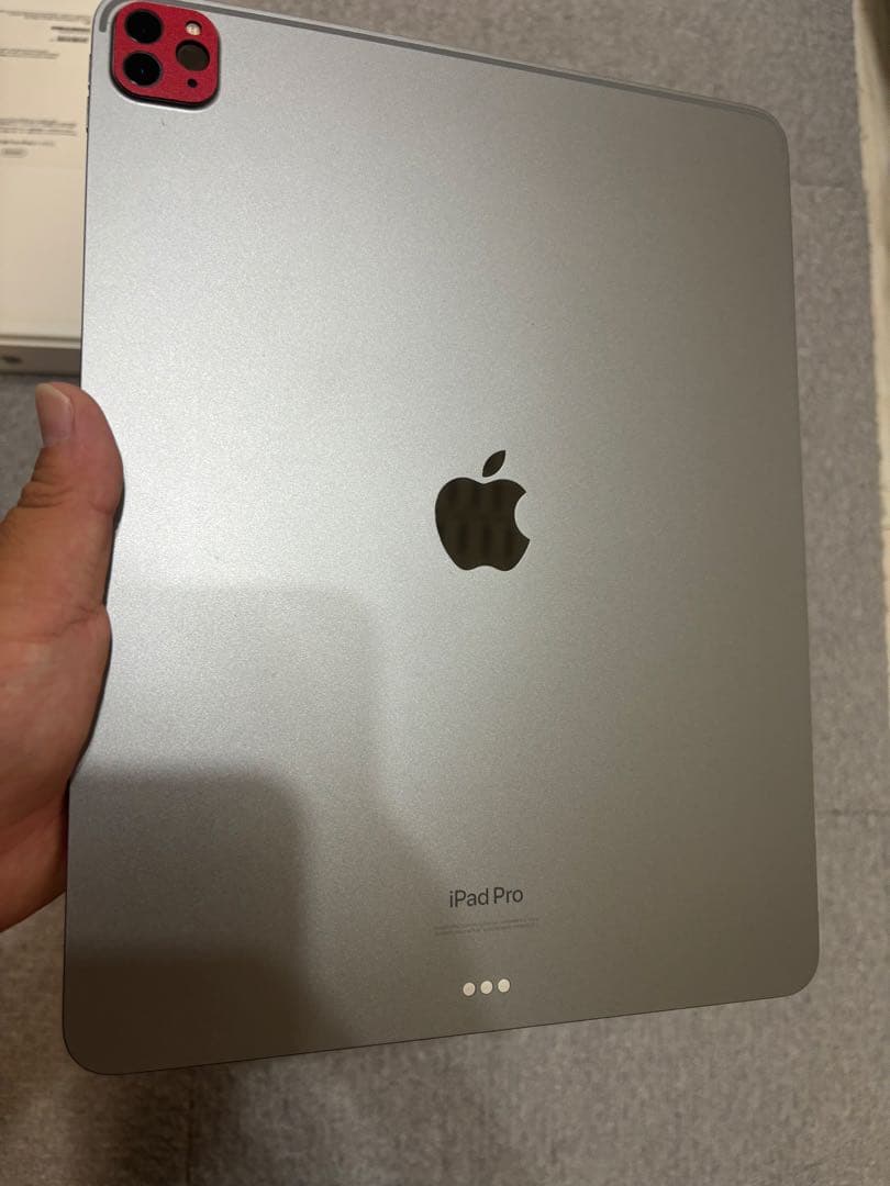 く*ん様 【美品】iPad Pro12.9 256GB （第6世代）Wi-Fi＋