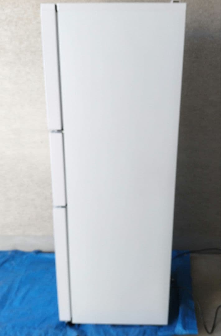 【2023年製／美品】TWINBIRD 199L 3ドア冷蔵庫 HR-E919