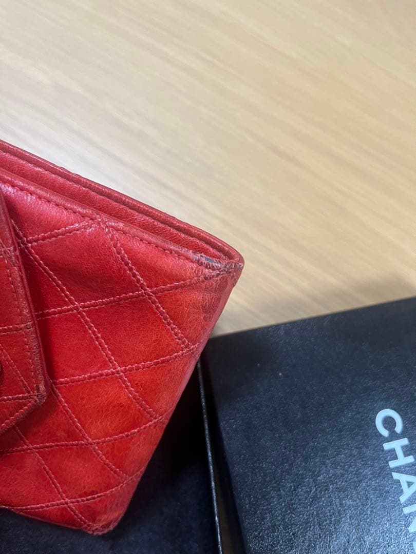 シャネル　二つ折り財布　ビコローレ