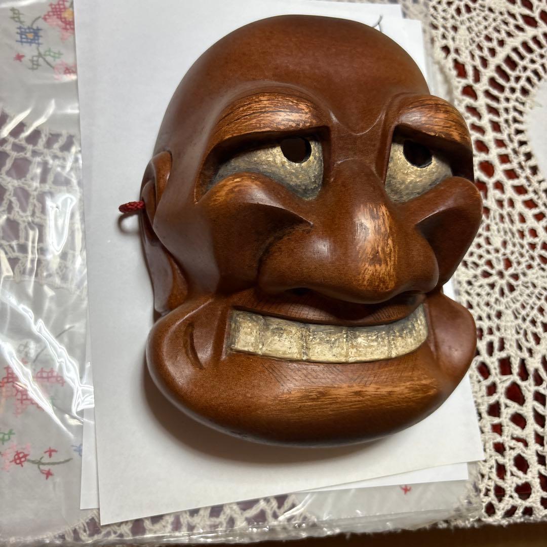 木製 笑顔の能面