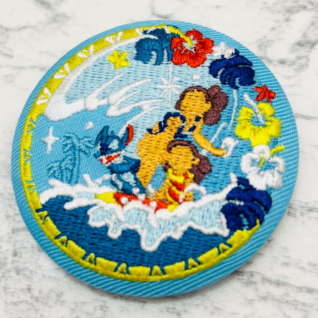 Disney 刺繍缶バッジ