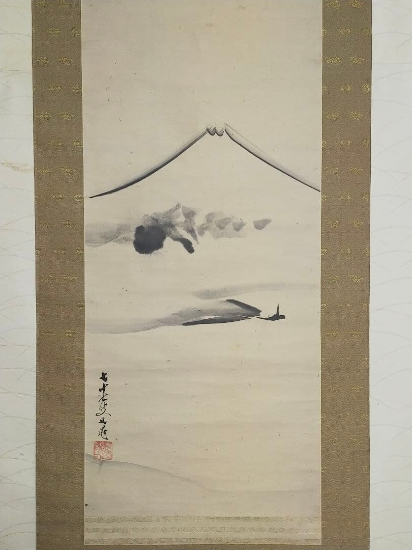 ♥【模写】　掛軸　谷文晁　東海望岳図　識箱付　富士山　掛け軸　骨董品