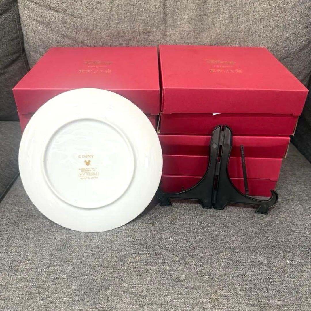 【最終価格】ミッキー＆フレンズ ＜クリスマス＞ イヤープレート 2022年製