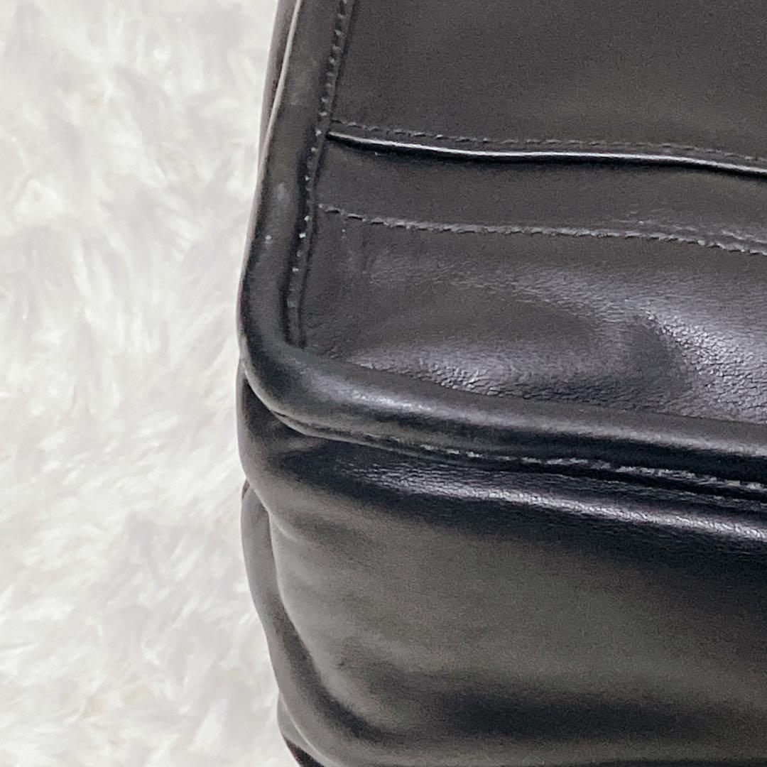 【超美品】TUMI カーフレザー大容量　ビジネスバッグ ブラック通勤　A4 PC